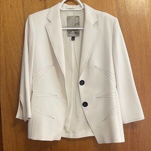 Cream Notch-Lapel Two-Button Blazer